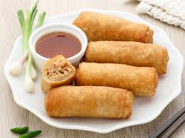 Mencicipi Lumpia Semarang: Kudapan Legendaris yang Mendunia