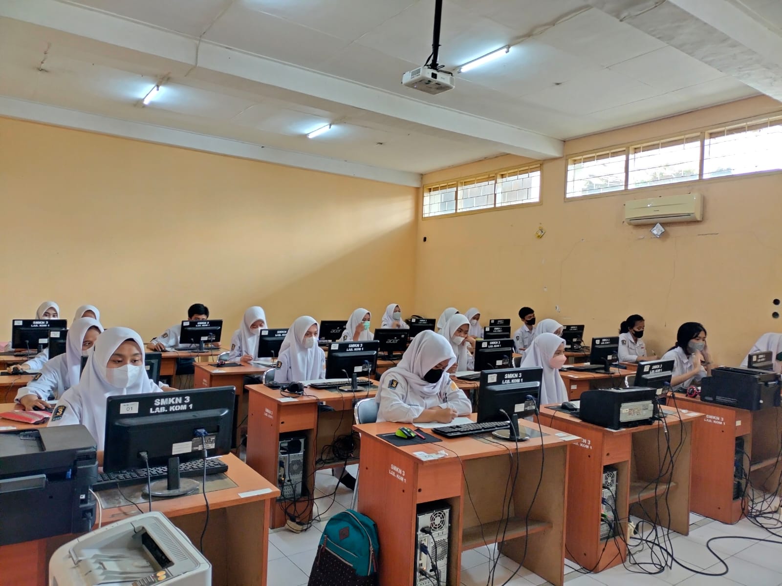 Tryout Online Ekonomi Kelas 12: Persiapan yang Efektif untuk Ujian