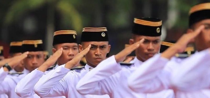Bagaimana Cara Mengamankan Masa Depan Lewat Persaingan Ketat Seleksi Sekolah Kedinasan di Indonesia?