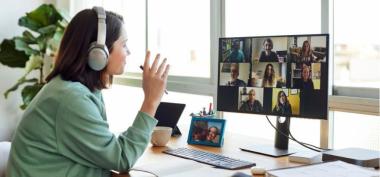 Benarkah Interaksi Konsumen Menjadi Penentu Mati Hidupnya Bisnis di Dunia Digital?